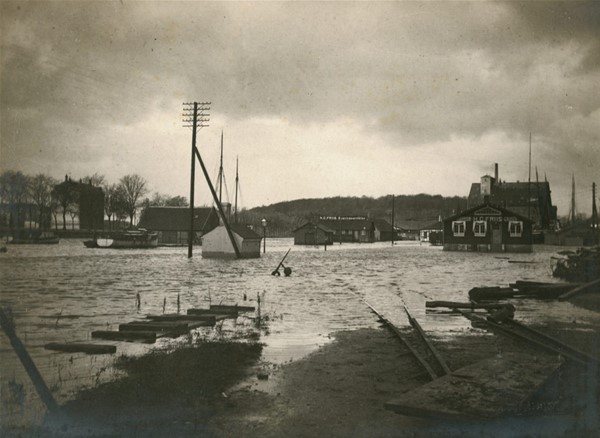 Fotografier fra stormflod i Odense. Overført til billedsamling